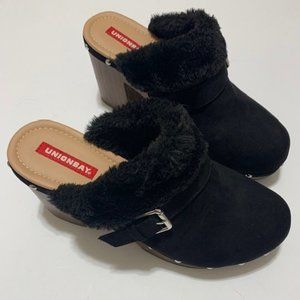 UnionBay Black Faux Fur Studded Suede Mules - Women's Size 10M